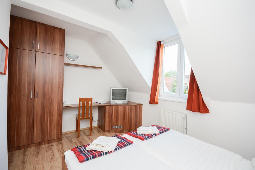 Hethland Zamárdi VSZ Üdülő Hotel Buitenkant foto
